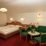 Pensión Garni Weberhausl 3*