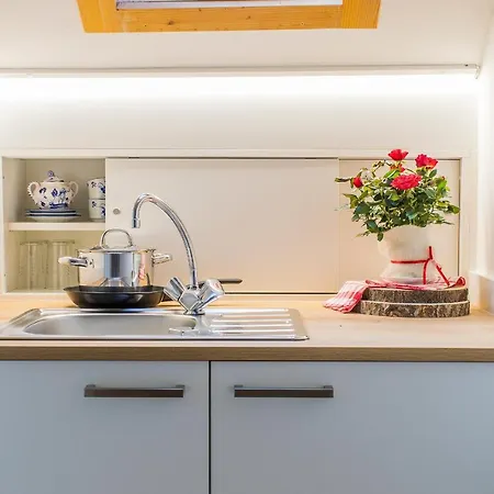 Garni Weberhausl 3* Strobl