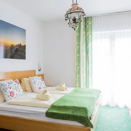 Garni Weberhausl Penzion 3*