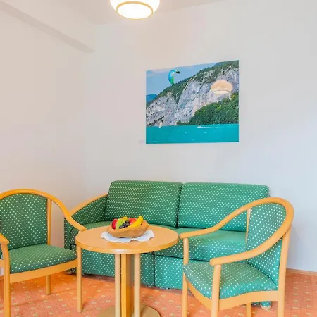 Garni Weberhausl 3* Strobl