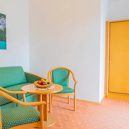 Gasthof Garni Weberhäusl 3*