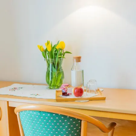 Garni Weberhausl 3* Strobl