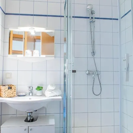 Konukevi Hotel Garni Weberhausl Strobl