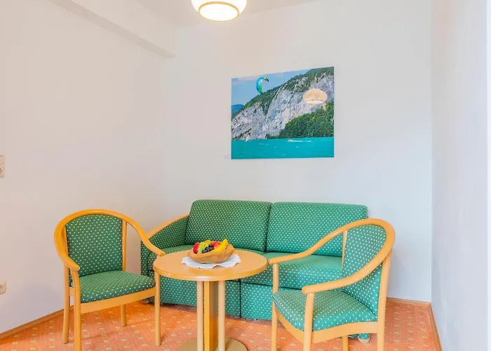 Garni Weberhäusl 3* Strobl